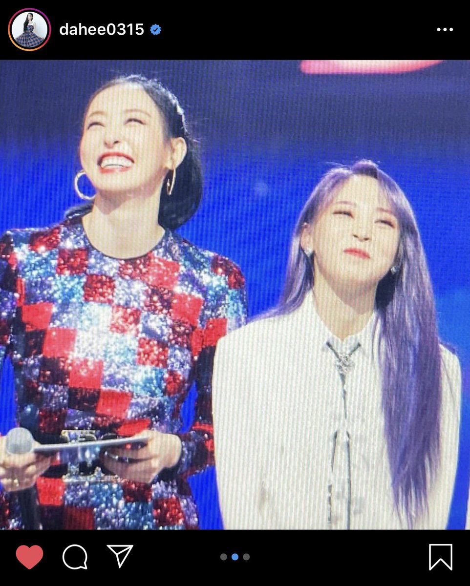 jiunossaur's tweet photo. fuck me!!!
FUCK ME!!!
F U C K M E ! ! !
#MAMAMOO #LeeDaHee #moonbyul #moonbyulmamamoo #queendom #QueendomMAMAMOO https://t.co/6AEzxuWAn2