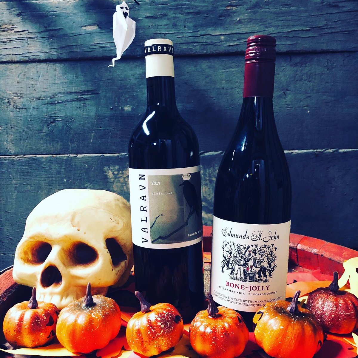 Have a Spirited Halloween!
#halloween #wineandspirits #spooky