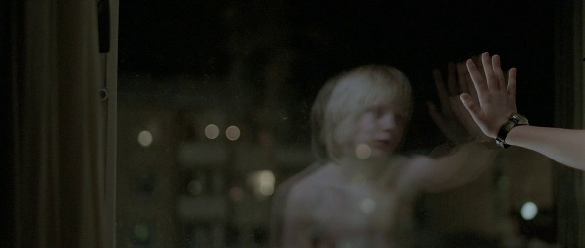 veeeksin's tweet photo. Let the Right One In (2008) https://t.co/kGC19a7CJ5