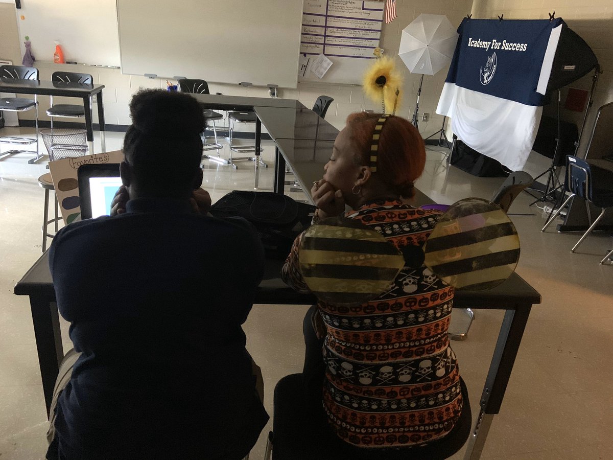 AFSWolfpack's tweet photo. Scary teachers at the printer, human bumble bees doing vocabulary and more with masked tests... learning can be scary, but our #HalloweenEducators make learning fun. #Pridein5 #Learnin5 #PACKLife https://t.co/Od5WqJAkD4