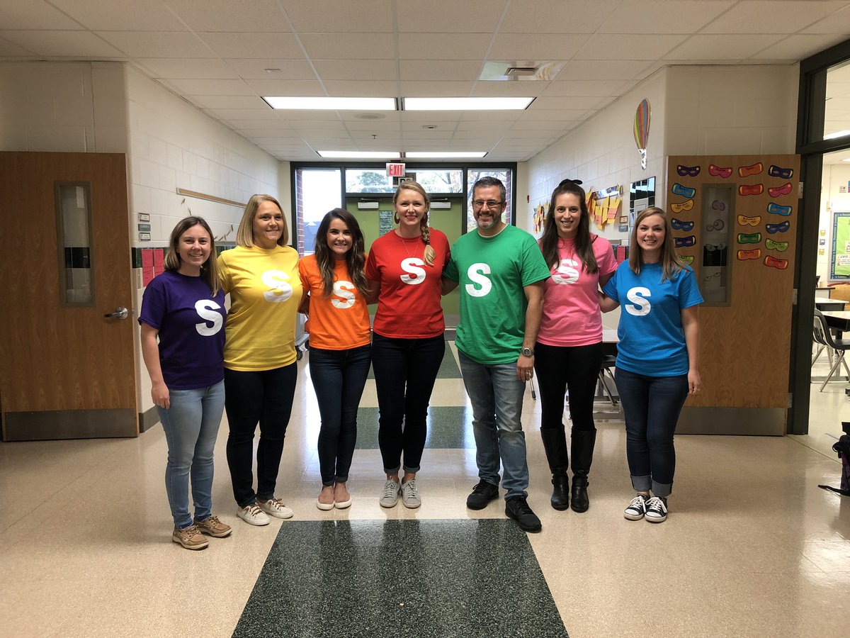 Happy Halloween 🎃From Fourth grade Skittles #sel19 @MissGuerra11 <a href="/MissGallagher6/">Miss Gallagher</a> <a href="/chris_bock/">chris bock</a> <a href="/Miss_Collier13/">Miss Collier</a>