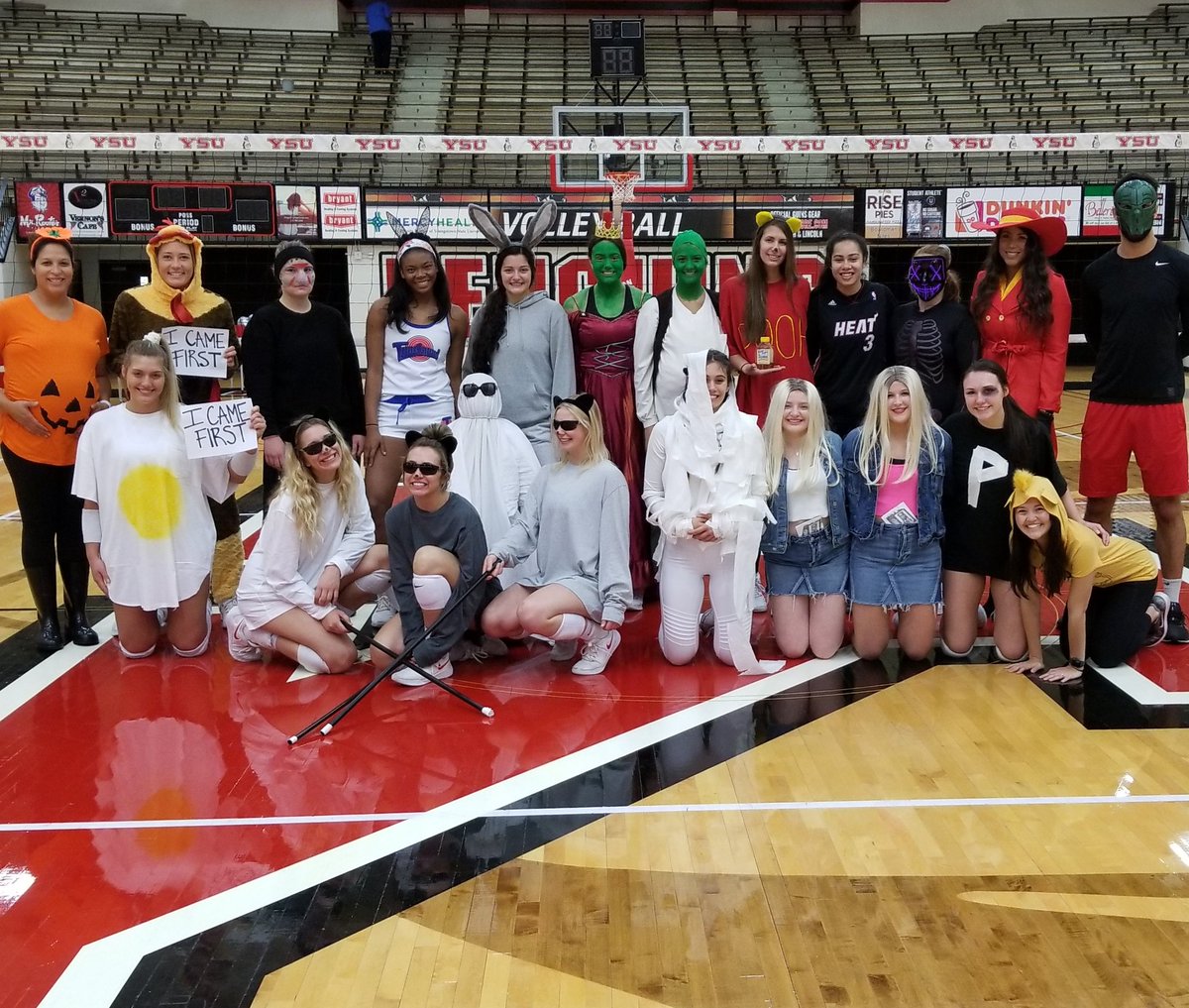 YSUVolleyball tweet picture