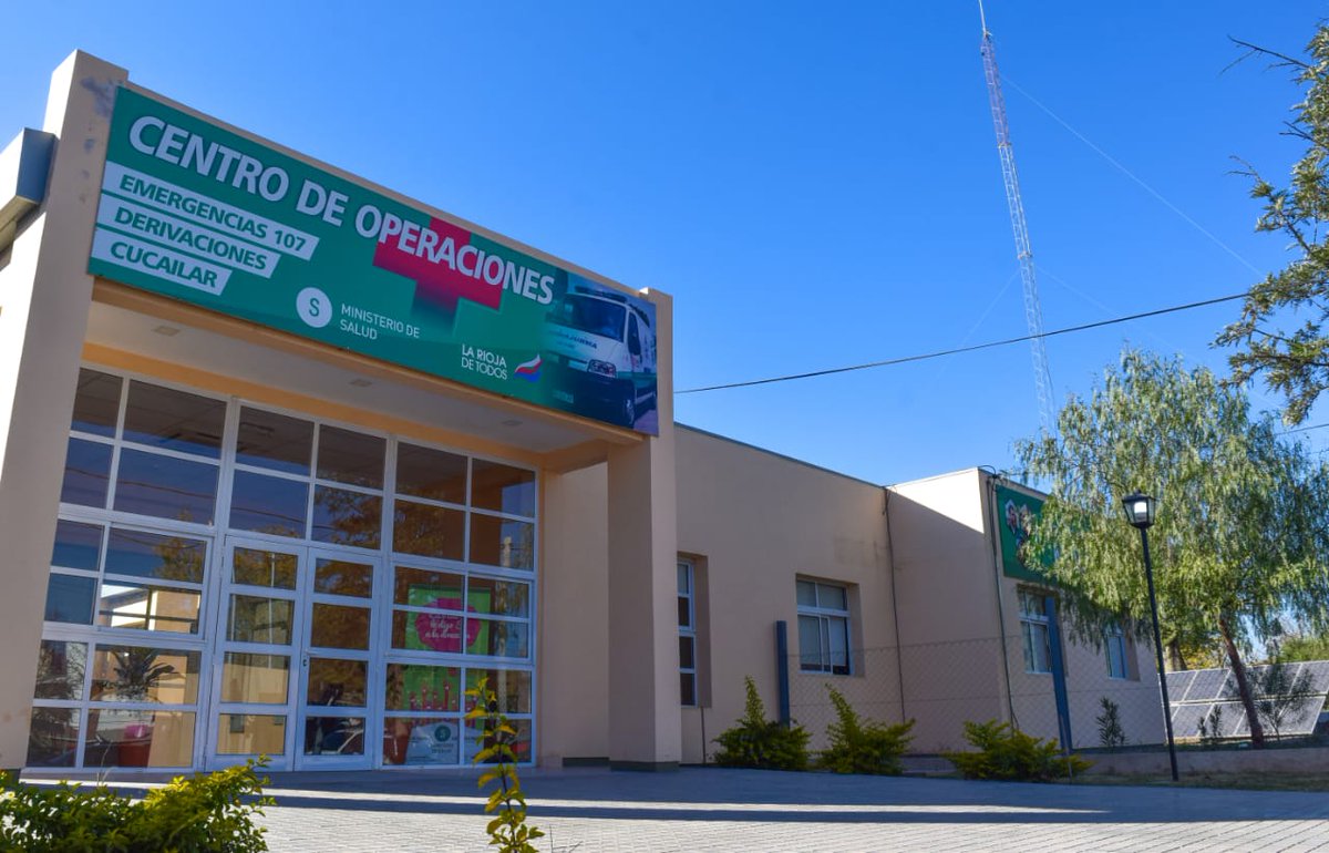 Minsaludlrj's tweet photo. #4AñosConJudit Construimos una central de operaciones para el óptimo funcionamiento de los servicios de Emergencias 107, Red de Traslado y Derivación de Pacientes, y Cucailar. https://t.co/Fi4ctwpXEo