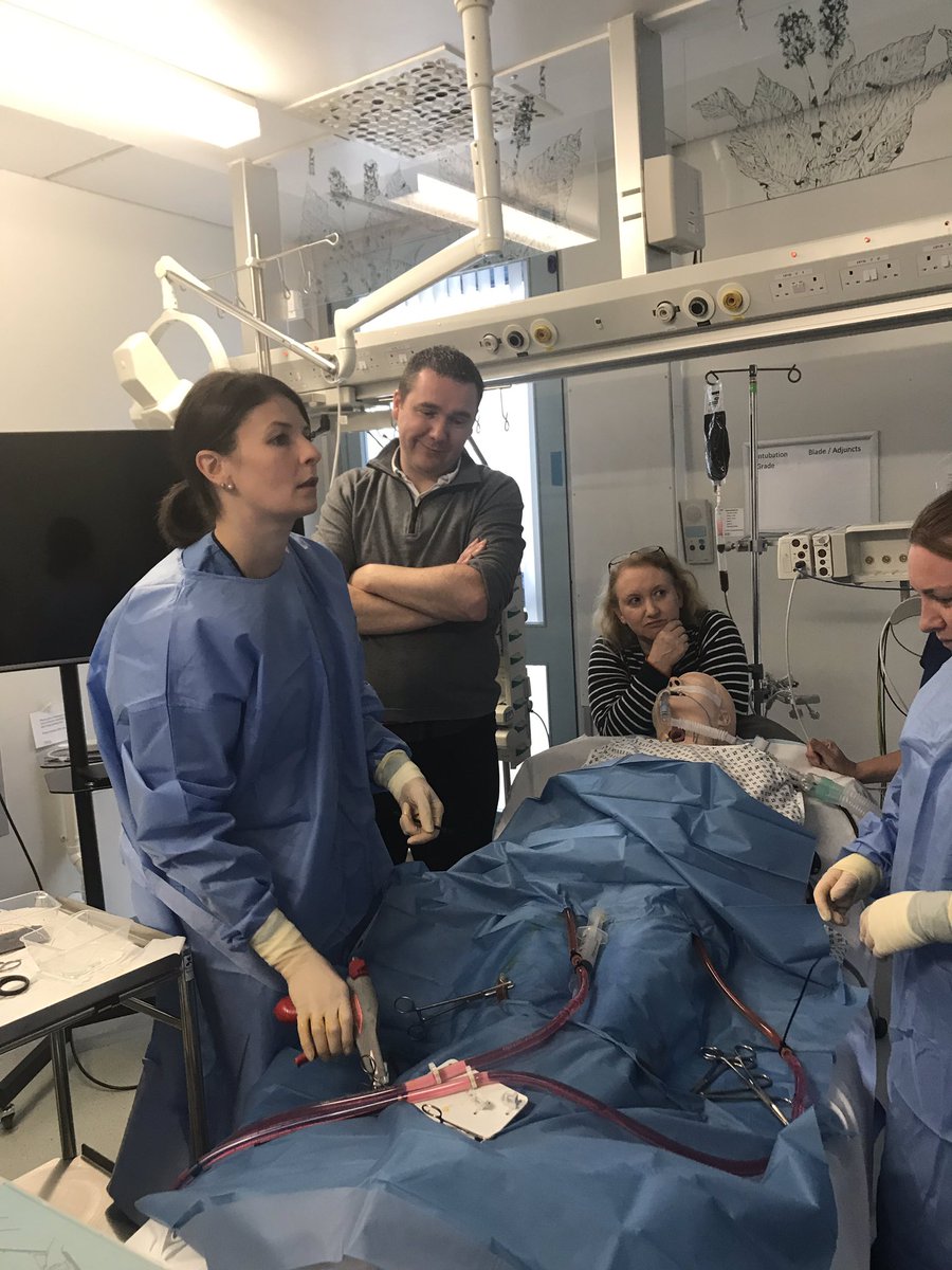 Really good teaching session on ECMO today <a href="/AberdeenICUEdu/">Aberdeen ICU</a> <a href="/NHSGrampian/">NHS Grampian</a> #ECMO #teamwork