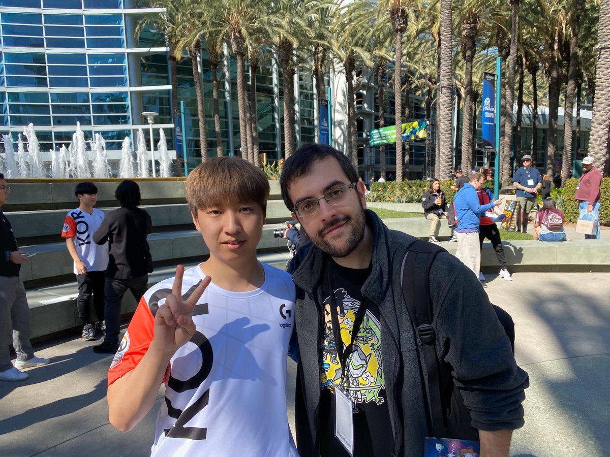 😊 Con Architect y Carpe de la selección de Korea. ¿Pillaremos a los chicos de…