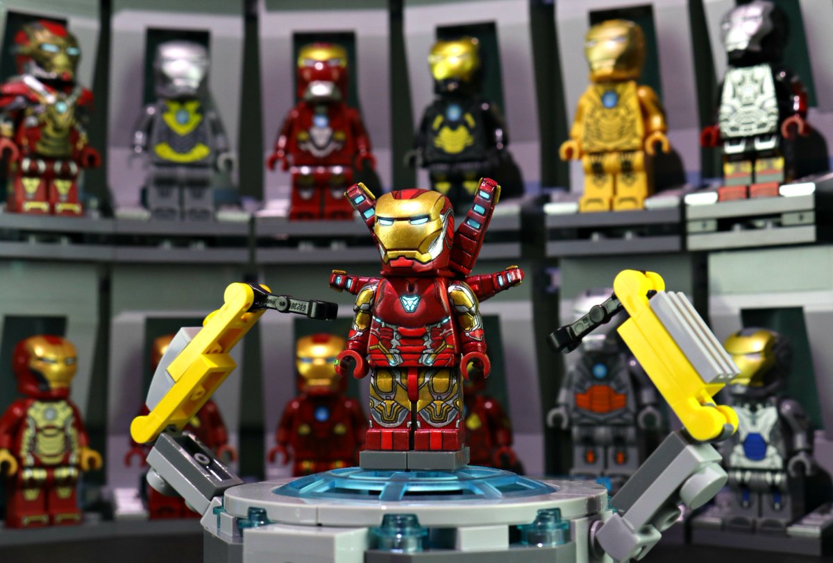 lego iron man hall of armor 2019
