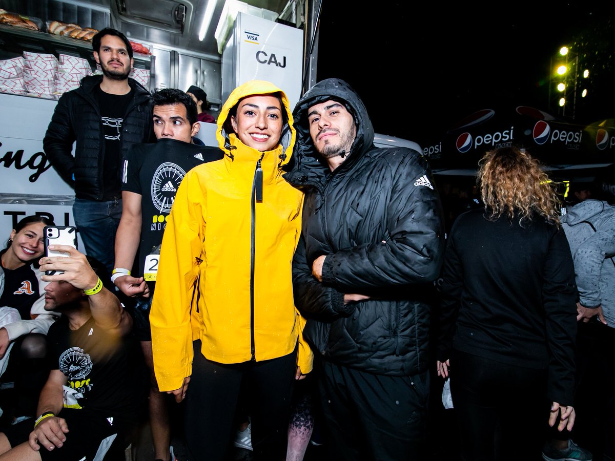 RunningLife_'s tweet photo. adidas Boost Night 2019 ๐๐๐โโ๏ธ๐โโ๏ธ๐๐
โ๏ธ 3,000 corredores
โ๏ธ adrenalina nocturna
@adidasMX
Checa la nota completa: https://t.co/65sKaLnJbT
#adidas #adidasBoostNight #UltraBoost #Boost #Running #Nadatedetiene #RunningLife https://t.co/EtdGu4IVzY