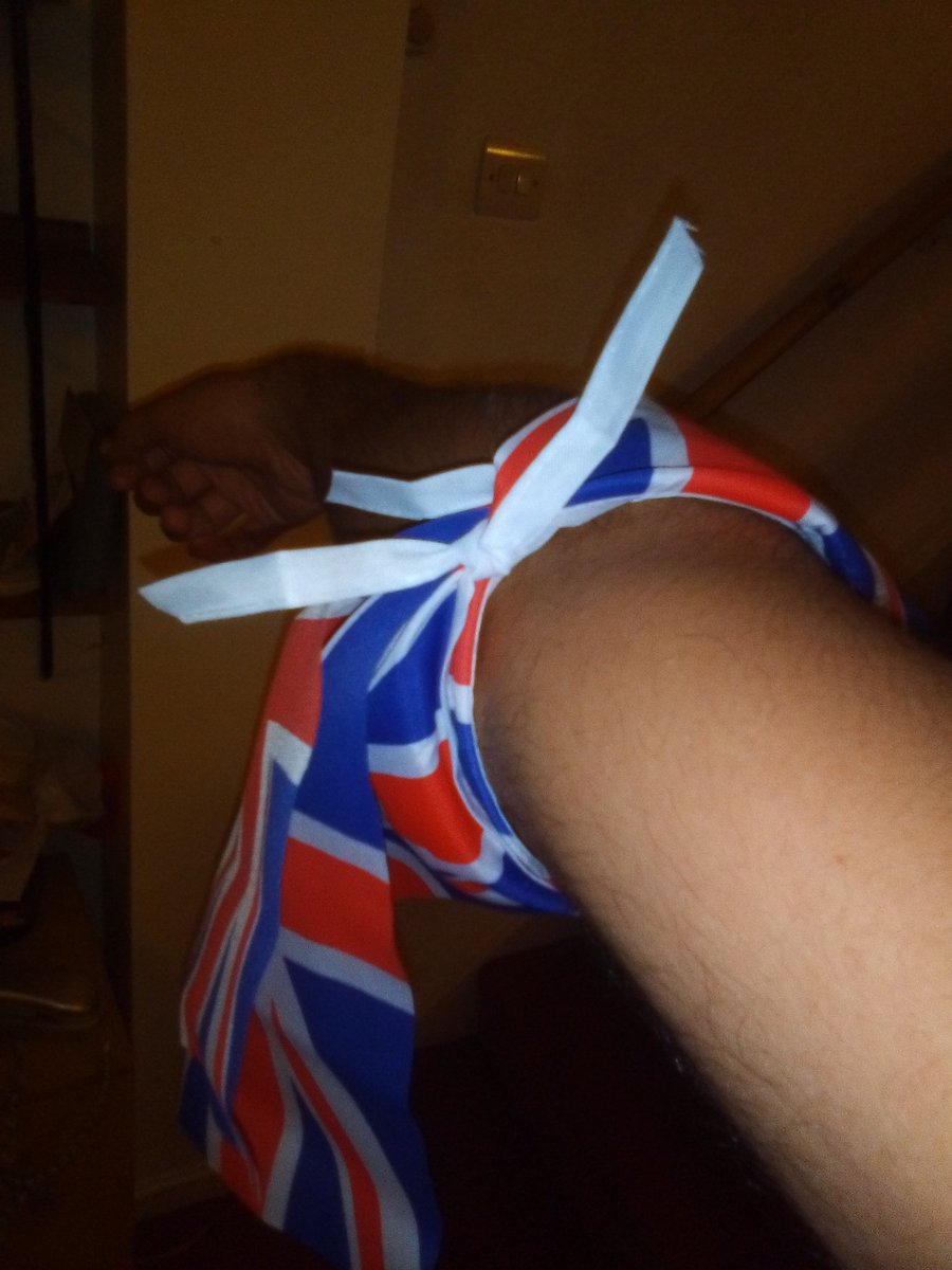kwesiidun91's tweet image. My Halloween costume – 'The Ghost of Brexit Promises'! #UniqueOutfit #HappyHalloween