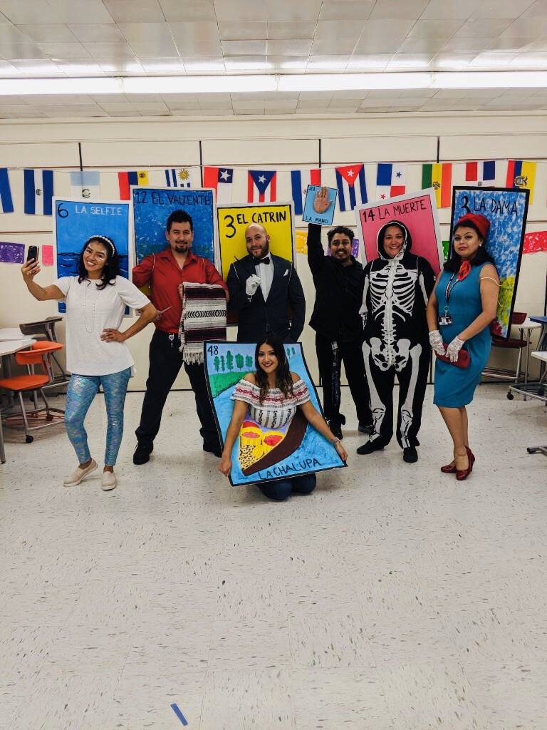 Loteria at Morton 😊 Happy Halloween 🎃 #Orgullomorton #mortonpride