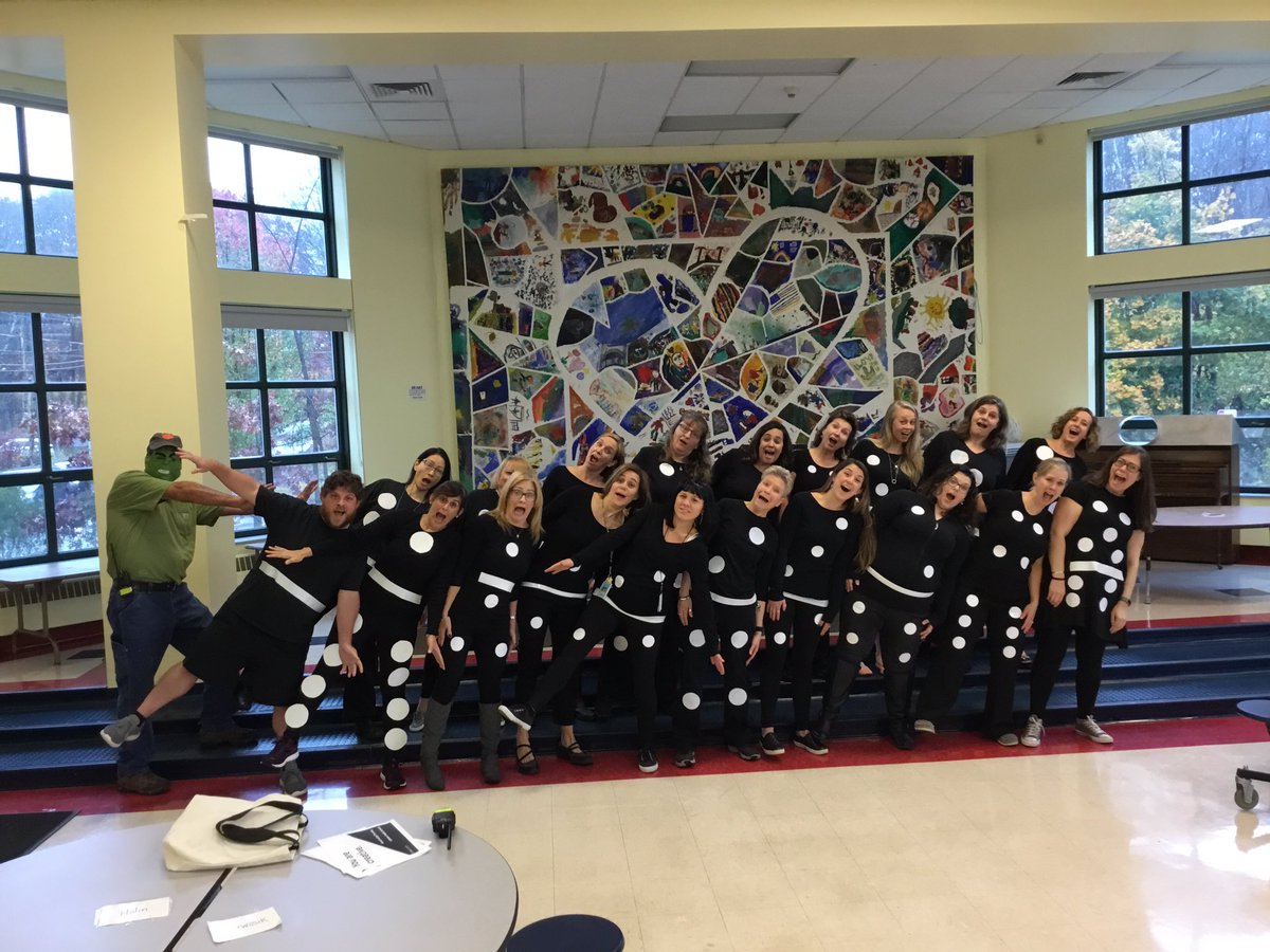 Happy Halloween from our Spooktacular Staff #shakeypride #tigerpride