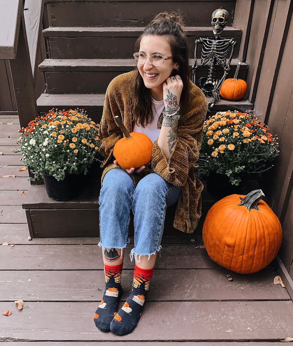 K. Bell Socks tweet media