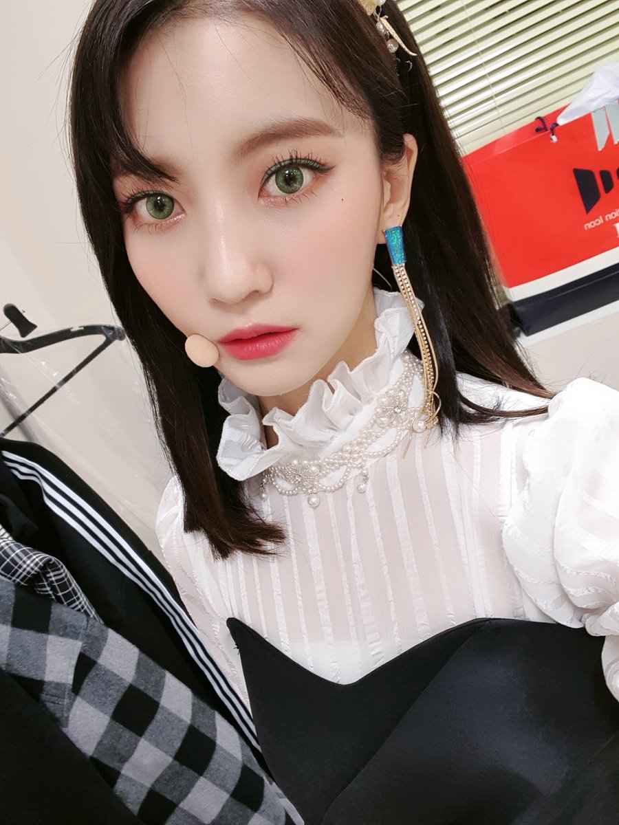 오마이걸 (OH MY GIRL) tweet media