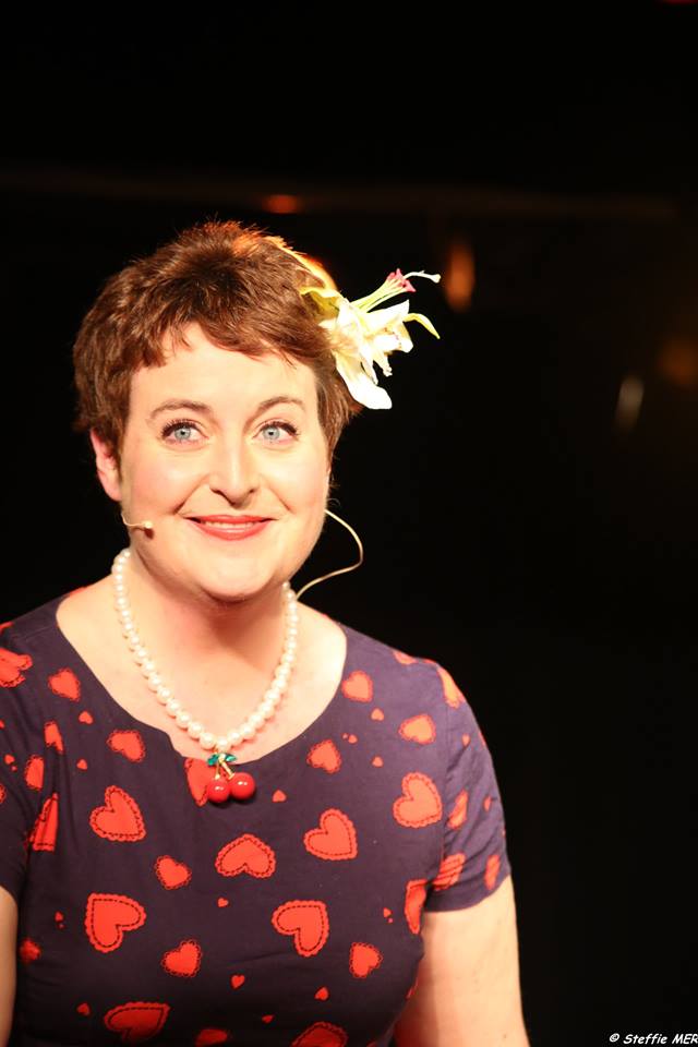 PaulineCartoon's tweet photo. Psssst....Et si demain vendredi 1 er Novembre, on célébrait l'humour, l'Amour, la vie quoi!!!
https://t.co/A9hwIENcdO
RDV 20h à la Boite à Rire avec Attrape ton https://t.co/FPjaDfslqR et après direction un bar bien sympa pour nous retrouver tous ensemble
https://t.co/PLDqeGUeze https://t.co/mobGaTWZiv