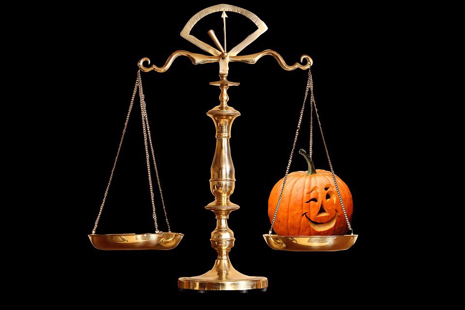 Happy Halloween Moot fam! 🎃