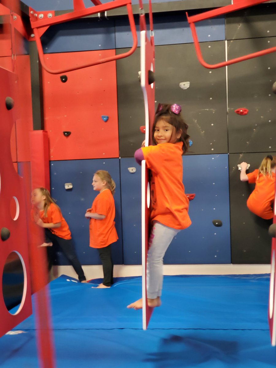 FinkErin's tweet photo. Firsties @RenoElementary are LOVING their field trip to @HumbleNinjaFit!!! #behumble #befit #livelonger https://t.co/FcZdvVDDmF