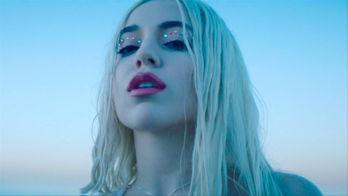 MTV's tweet photo. .@AvaMax's video for #FreakingMeOut is a real spooky treat: https://t.co/LzIOkkW9YB 👀 https://t.co/vnOcntagcP