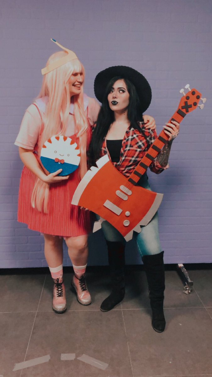 ilsepla's tweet photo. La Marceline y la Princess Bubblegum. #Sallyween #halloween2019 https://t.co/3tfSOs5fm9