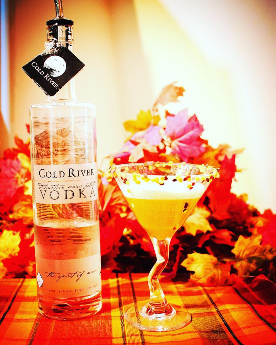 coldrivervodka's tweet photo. Happy Halloween! ๐ธ๐ป๐ธ๐ท๐๐ธ
#happyhalloween #coldrivervodka #coldrivergin #coldriver #halloween #cocktails #halloweencocktails #boosandbooze #mainespirits #maine #potatovodka #glutenfree #kosher https://t.co/KsqhlHkj0s