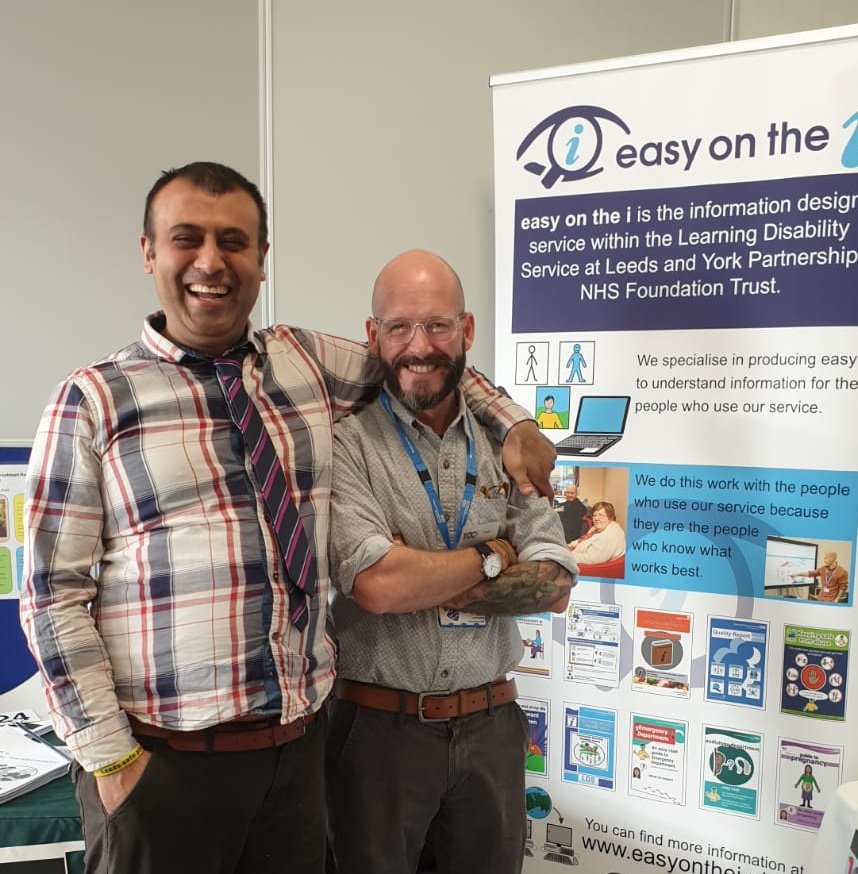 Fantastic bumping in to this smashing guy today at #RNLD100Leeds super day thanks everyone <a href="/AspireCBS/">Aspire CBS</a> <a href="/LeedsandYorkPFT/">Leeds & York Partnership NHS Foundation Trust</a> @yrhlthmatters