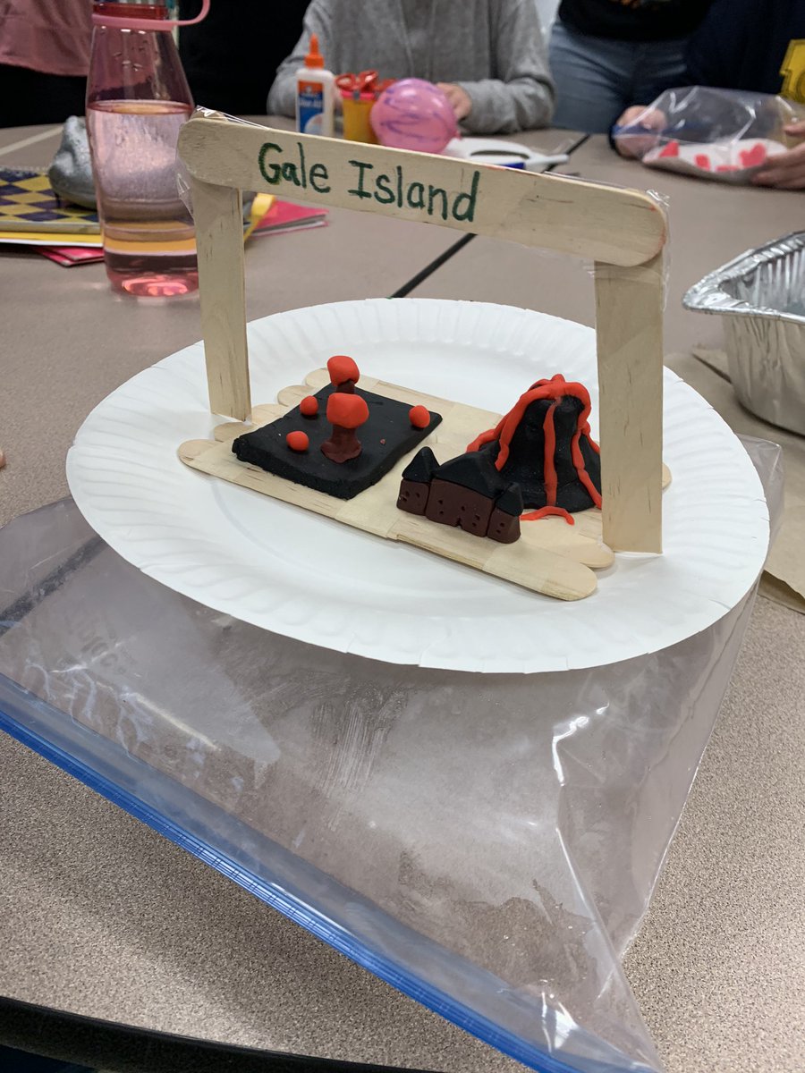 Combining #literacy and #STEAM after we listen to <a href="/MarsPatel/">Mars Patel Podcast</a> - we complete a #designchallenge #4Cs Thanks @TpTdotcom &amp; #tothefourthandbeyond for the resource!! #remakelearning #remakeliteracy <a href="/HMJHS_Vikings/">Hopewell Junior High</a> #VikingP3