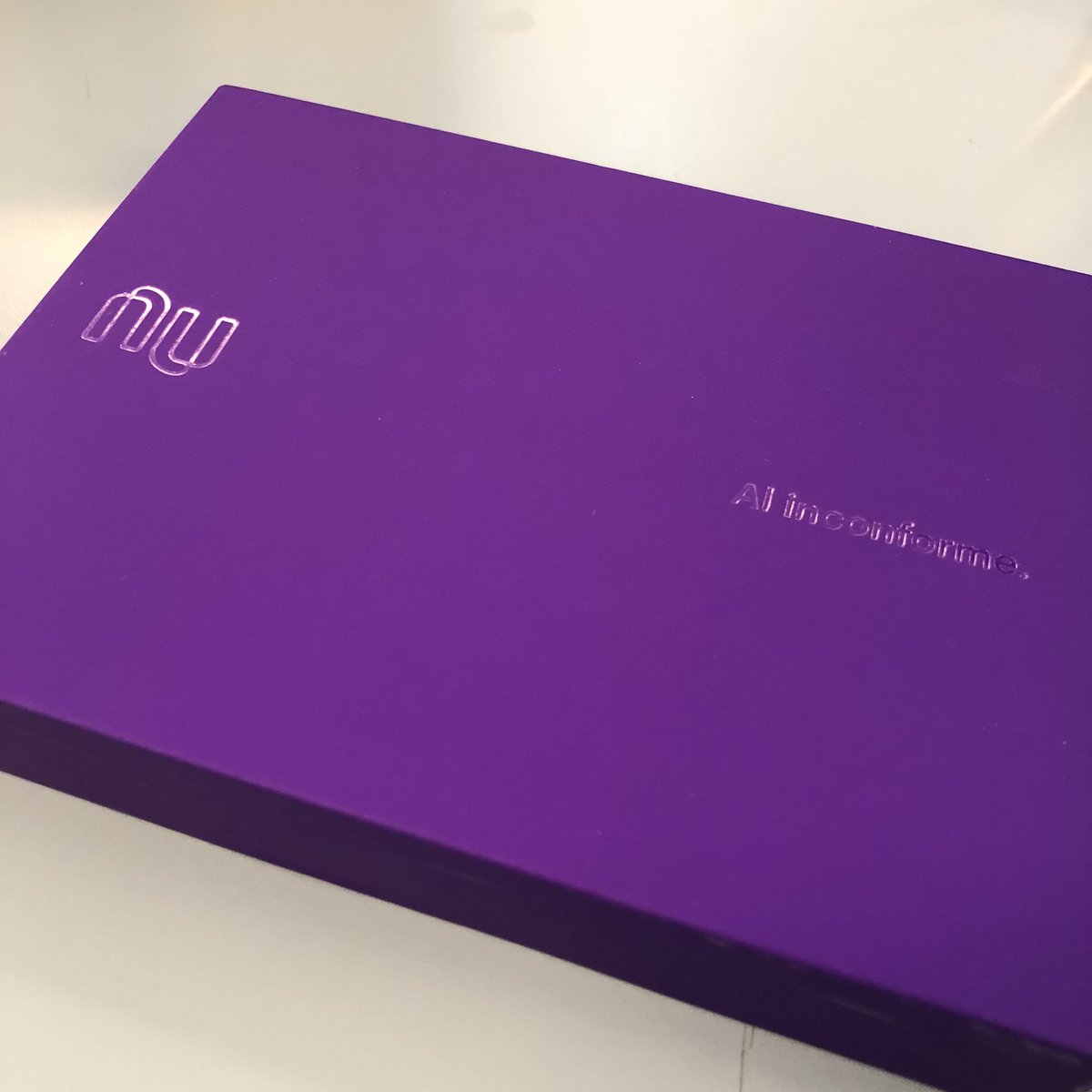 rsereno's tweet photo. Al fin llegó @nubank México 🇲🇽#sounu #soynu feliz y contento, el empaque muy padre 🤩 https://t.co/16M6EpPhj4