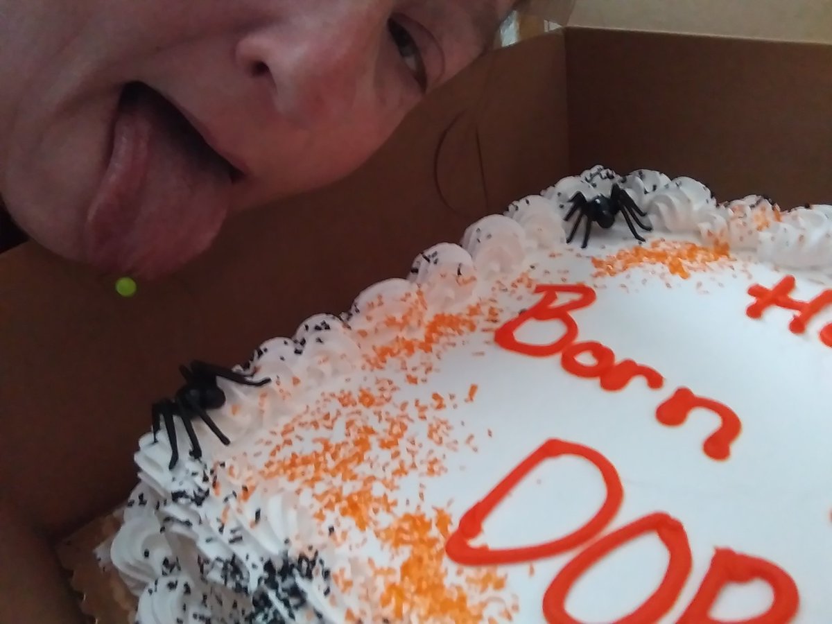 widget333's tweet photo. #BornDayBash #GoodTimes #HappyHalloween #LoveMySon #HawkwardFun @Ruun_Wolf17 Love u son https://t.co/esyjah91Bs