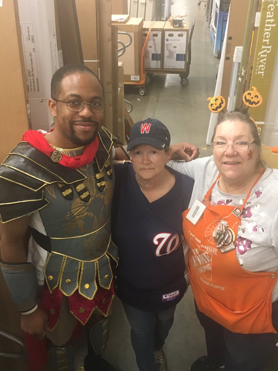 Happy #Homerween from #2557 #MaximusDecimusMeridius #WorldSeriesChamp @LMG101010 @KevinChoTHD @MarkGilbert2557 @SusanaMasm2557 @Gina_Windsor @staceyjsharp1 @BrianConwayTHD