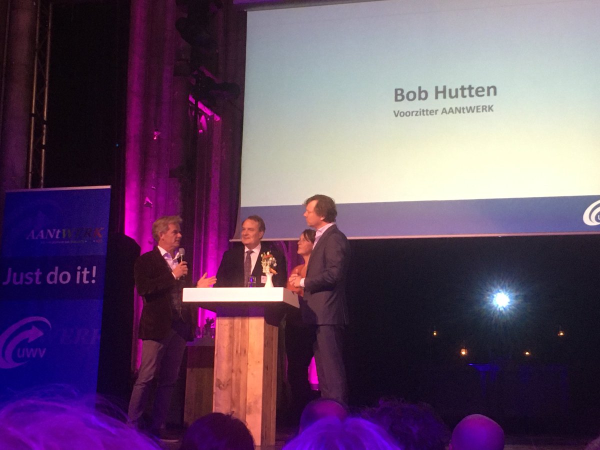 ‘We moeten nu doorpakken om iedereen aan het werk te krijgen. ⁦Bij ⁦@AantwerkNu⁩ creëren we daarom kansen, leren we van elkaar en experimenteren we’ aldus ⁦<a href="/Bobhutten/">Bob Hutten</a>⁩ bij #justdoit ⁦<a href="/UWVnl/">UWV</a>⁩
