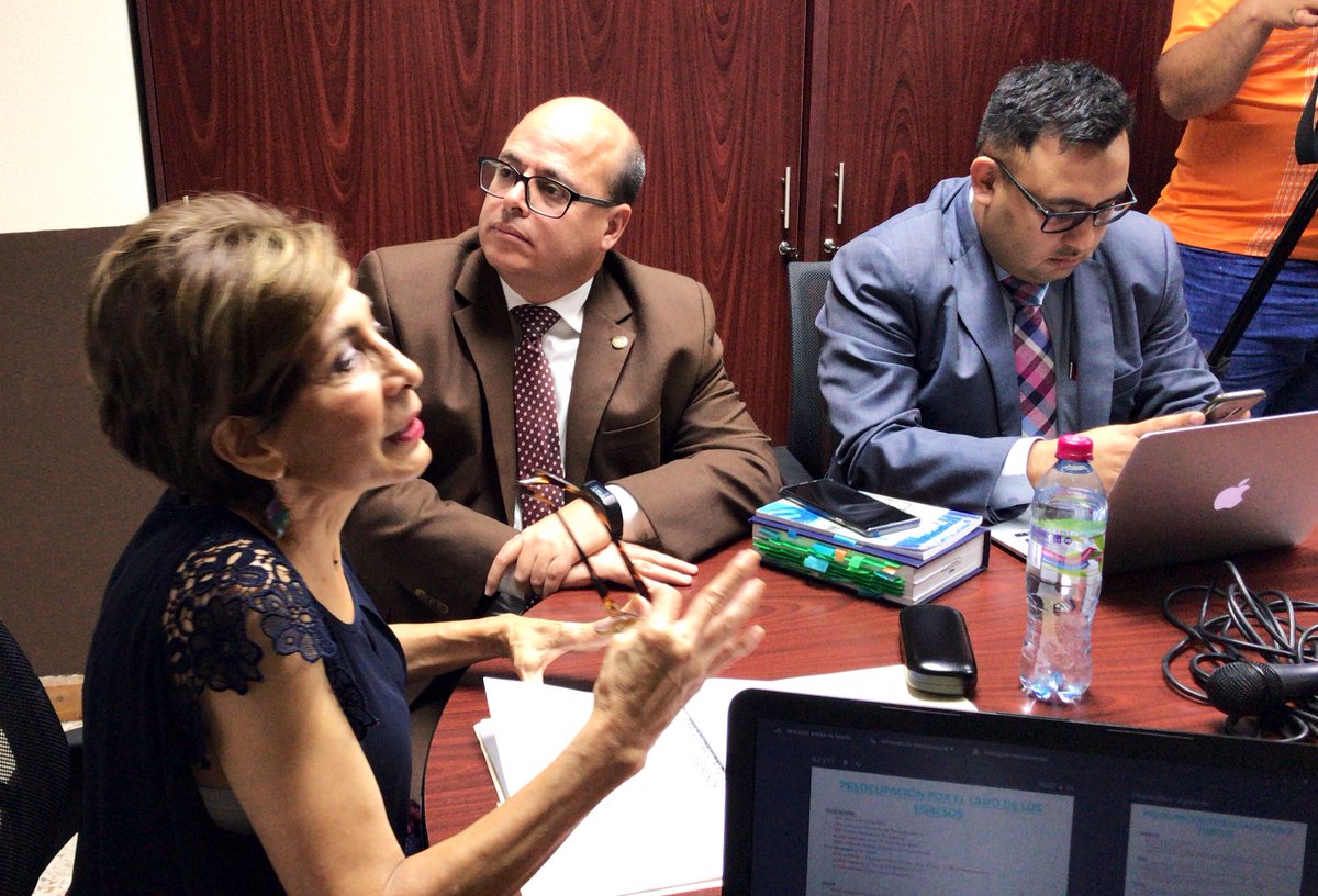 noticiascastro's tweet photo. Autoridades de @SATGT @MinfinGT citadas por @NineMontenegro de @EncuentroGuate por tema Dudas Proyecto de Presupuesto 2020. https://t.co/leizdbOJ1t