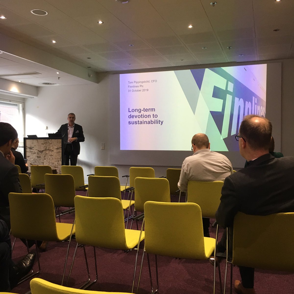 OutiMyllymaa's tweet photo. #TRA2020 #Finnish way of Rethinking Transport, changes at #systemlevel. Thnx a lot this interesting event & speeches! @lvmfi @TraficomFinland @vaylafi @HSL_HRT @VTTFinland @FinnlinesFI @FIkasvukaytava https://t.co/5SzIPW6u6L