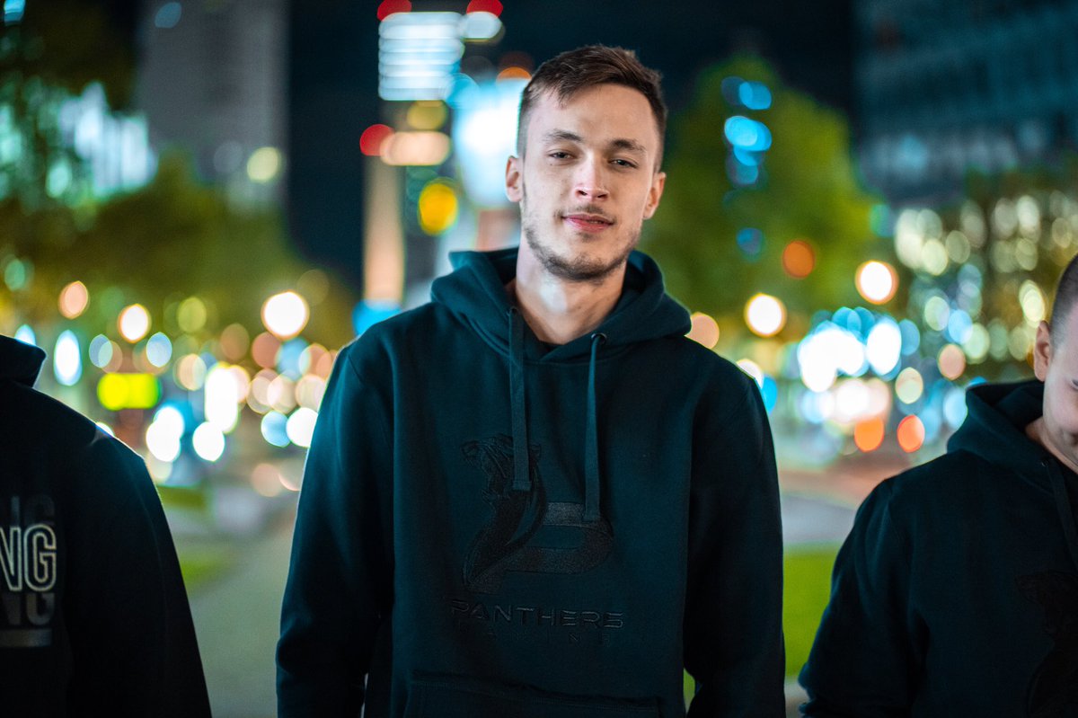 🚨 Matchday 
🏆 #99Liga
🆚 <a href="/no_limit_gg/">No Limit Gaming</a> 
⏰ 19:00 Uhr 
📺 twitch.tv/letscast1

Nach zwei Unentschieden an den ersten beiden Spieltagen , wird es heute nicht gerade leichter.

Wir geben jedoch alles für wichtige Punkte!

#BiteThemPanthers