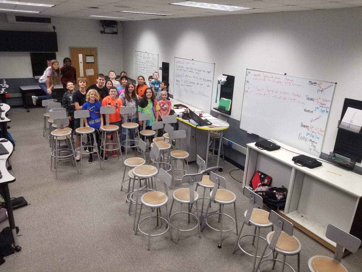 RPEducateCTE's tweet photo. My students created their own block code to move themselves along the edge of "chair trail" to the end for candy. @CCSNC @NCCSIT https://t.co/AL63OAHeJZ
