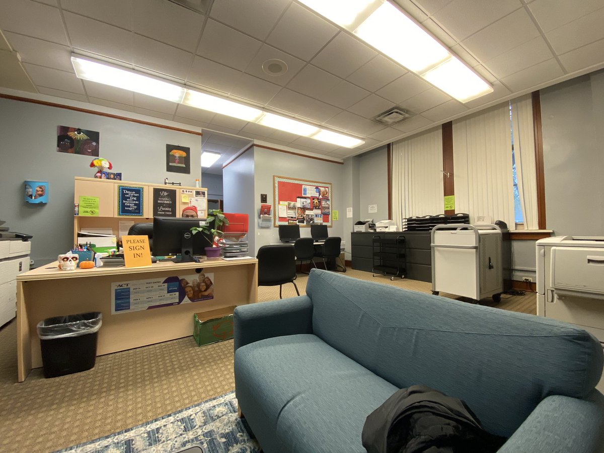 Lindblom Eagles tweet media