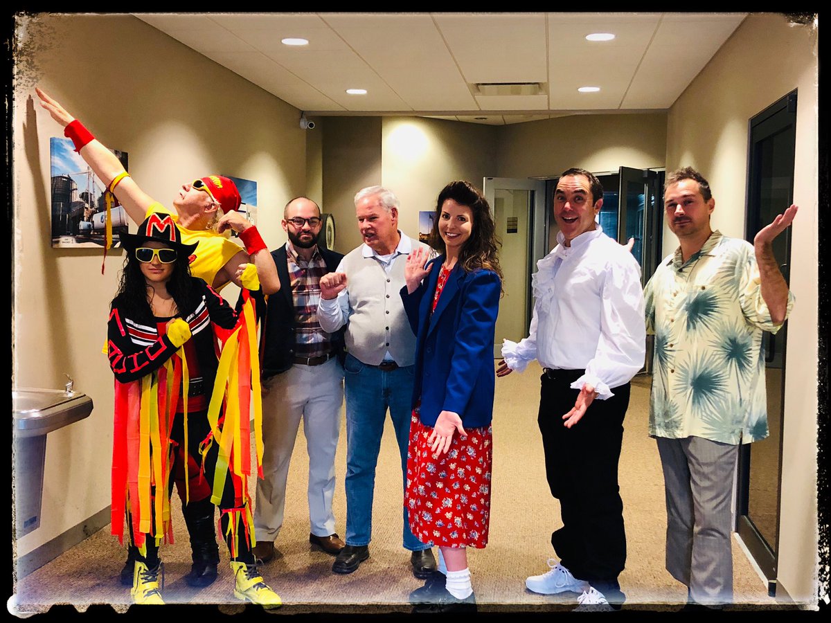 ilsbeef's tweet image. Happy Halloween from the ILS offices in Great Bend! 

Rita and Richard are the Hulk &amp;amp; Macho Man Randy Savage. The rest are the Seinfeld cast (Seinfeld, Elaine, Kramer, George, and George’s dad Frank!) 

The Great Bend office challenges the Manhattan office to dress up next year!