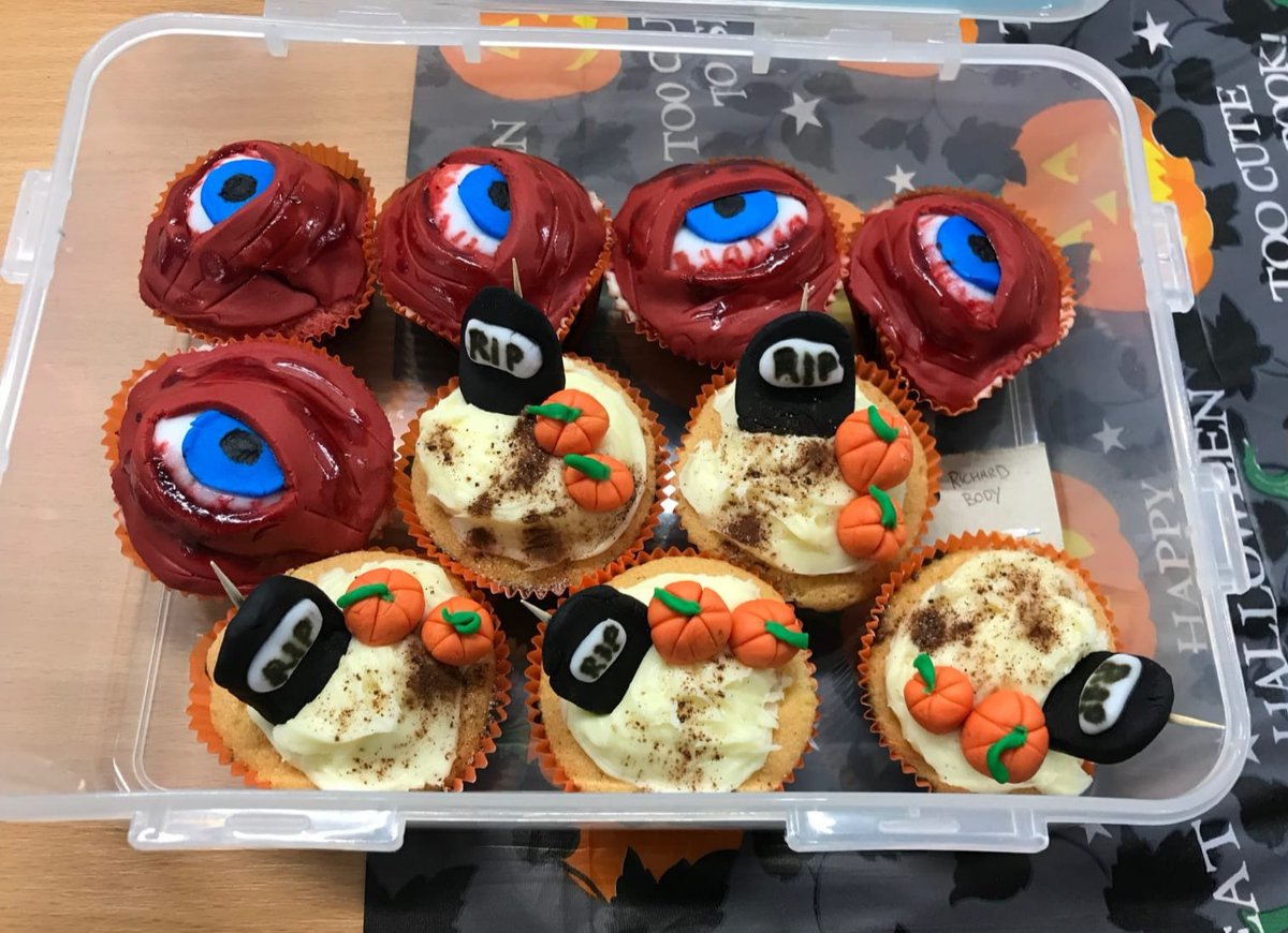 Thompson_Aero's tweet photo. #TeamTAS has been hard at work creating some truly 'fang-tastic' cupcakes for our #HalloweenBakeOff!

Well done to all who took part and a special thanks to everyone who made a donation in aid of @SimonCommNI  

Happy Halloween!

#terrifyinglytasty #weworkwelltogether https://t.co/xDi4D2d4wm