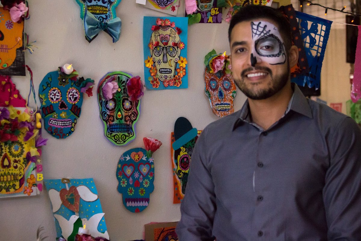 SDCCEEDU's tweet image. ALL ARE WELCOME to Día de los Muertos at San Diego Continuing Education to celebrate departed loved ones. The free and open to the public family-friendly event will take place from 11:00 a.m. to 1:00 p.m. TODAY at 4343 Ocean View Blvd. San Diego, CA 92113. #DiaDeLosMuertos