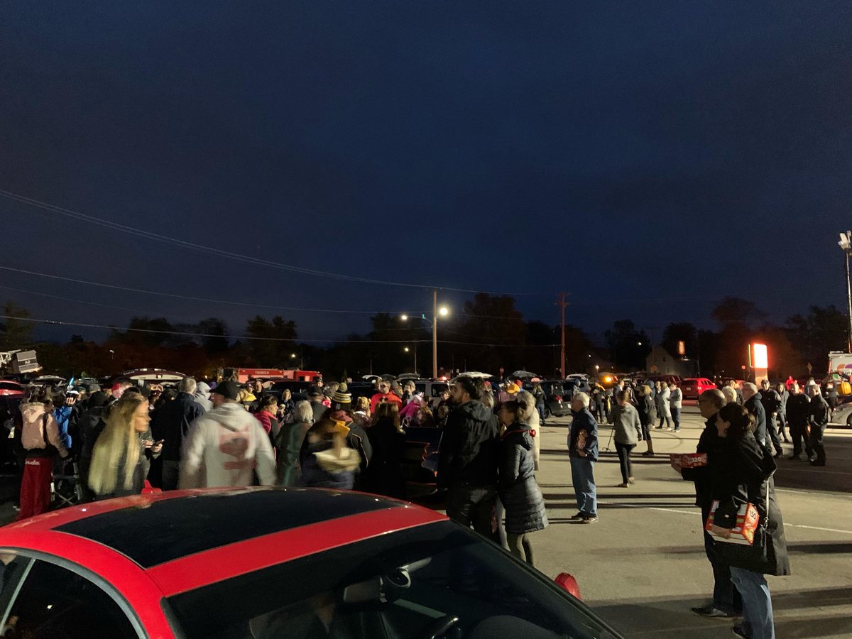 A local banquet hall (Capri Club) turned their parking lot into a kind of Carter’s Halloween Extravaganza.This is what it looked like.Hundreds of Canadians, in a parking lot, braving the rain, with candy and costumes – for the sake of a 9-year old boy they'd never met.
