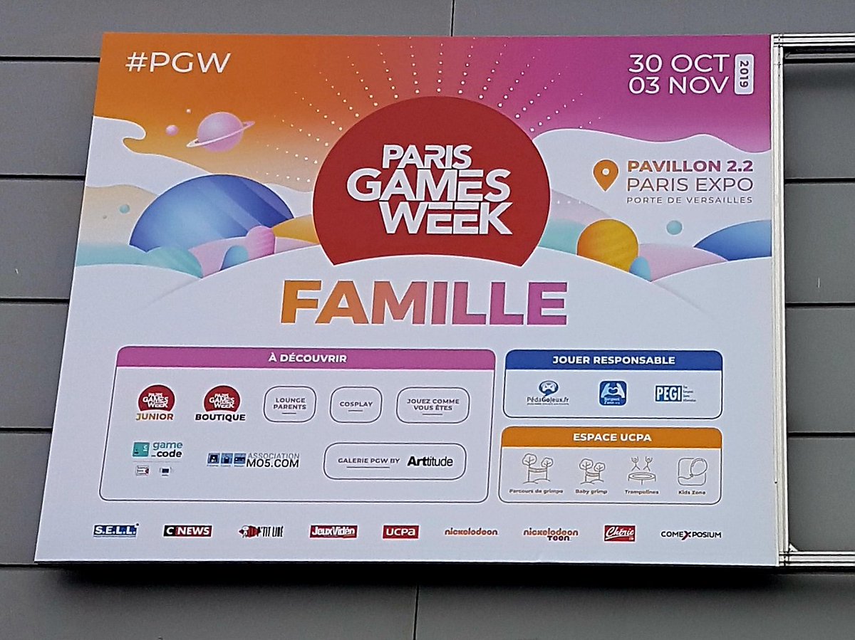 nicop35's tweet photo. La @ParisGamesWeek 2019 est terminée pour moi. Merci à @Bionicohand & Julien de @MyHumanKit pour ces 3 jours 😉 Nous avons essayé de parler de #FabLab à cette #PGW et je peux vous assurer que sur notre stand il y avait du Partage, de la bonne Humeur et du Fun. 😀 #MyHumanKit https://t.co/GzViKm9ltm