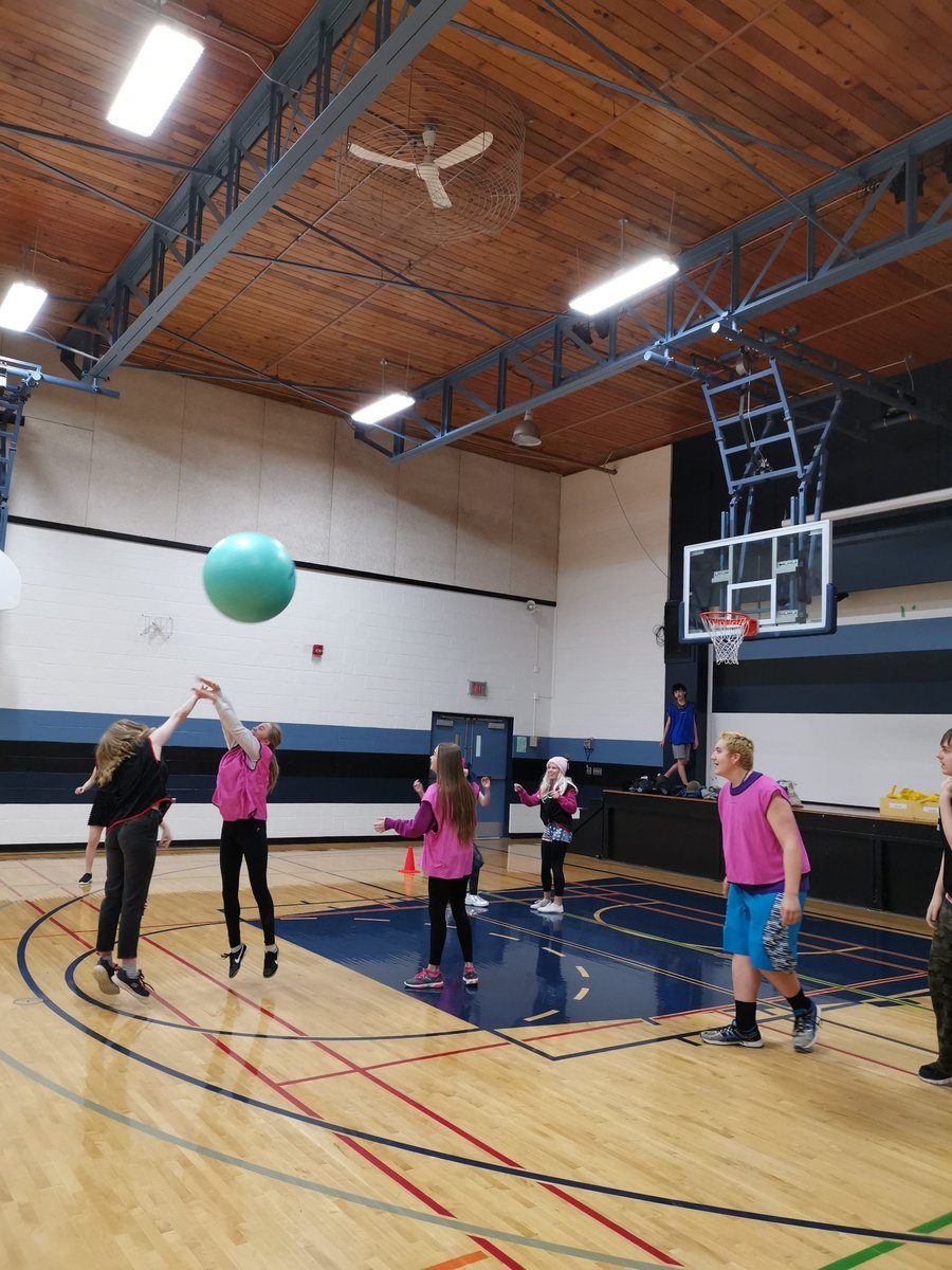 Playing some Big Ball (touchdown handball with yoga ball) in Wellness 10 for Halloween fun. Silliness of the game really engages some reluctant movers! #mpscpssd #myacsclassroom