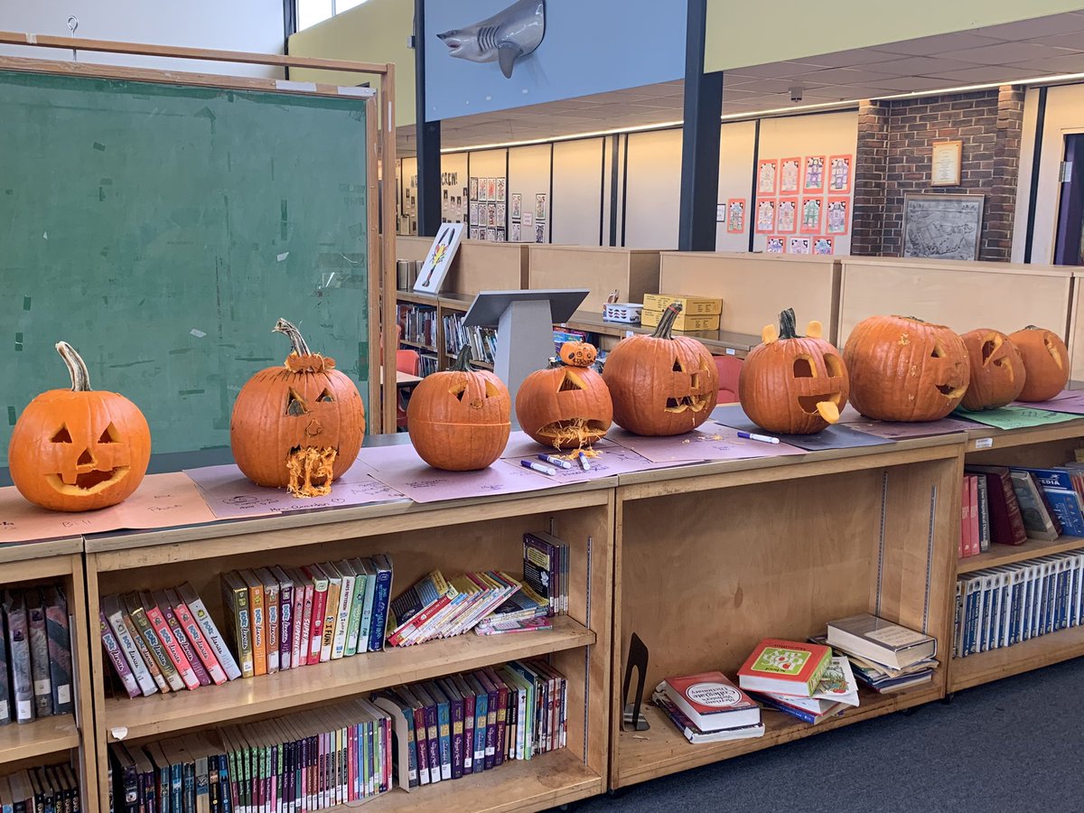 squantum_school's tweet photo. Pumpkin Math with grade 5 students and Dr. Bloom! @QuincyPS @SquantumPTO https://t.co/dM2EncXTRH