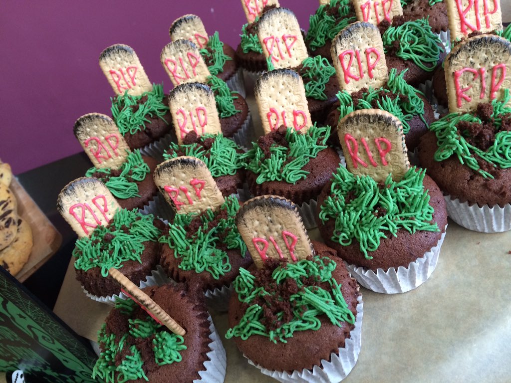 Main dining Halloween bakes. <a href="/IndiesSodexo/">IndependentsBySodexo</a> <a href="/MichelleHought3/">Michelle Houghton</a> <a href="/agsb_official/">AGSB Head Master</a>