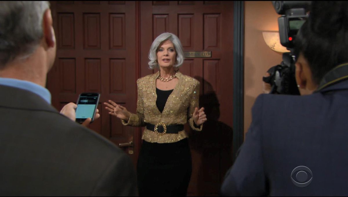 KingMinos777's tweet photo. Phyllis [press conference]: "My first day as CEO of Newman Enterprises. It just goes to show, if you work hard enough &amp; don't take no for an answer, flip on your friends in court, commit felonies, &amp; adopt a revenge-at-all-cost attitude, dreams DO come true!~"

#YR #DevilWearsRed https://t.co/7HnBw0Ipob