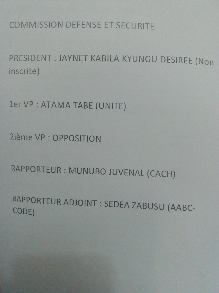garigue20centk1's tweet photo. Vraiment la #Rdcongo vous nous faites la honte @Janetkabila là elle a fait quelle école militaire?Seulement pour influencer la #balcanisation,couvrir les #rebelles #rwandais par le #ravitaillement,mais non la @Rdcongo doit être libérer des étrangers now https://t.co/WFfsVQJ6w0