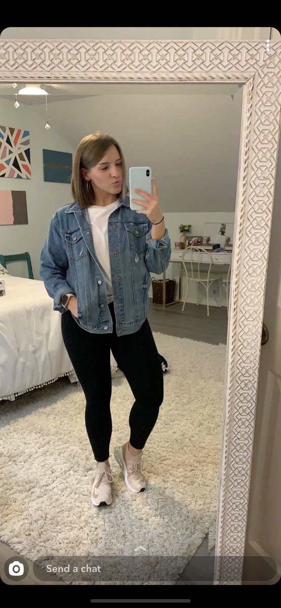 anthony_work_'s tweet photo. Happy 21st birthday my girl🤩🎉

I hope you have the most bestest day ever and I cannot wait to celebrate with you tonight🤗

(ps you’ve always been so cute) 😘 https://t.co/52NkhSaWZn