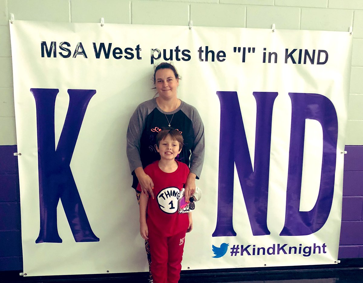 JennieLGraves's tweet photo. MSA West puts the “I” in Kind. #KindKnight #GravesPEJourney #msawestisthebest @IbervilleSchool @knightlib_msaw @SBlanchard_43 @LizKember @GoNoodle @la_qui_ta @ENAQ9 @eatmovegrowLA @LA_HPERD @LAFitKids https://t.co/KcZe8GJQlp