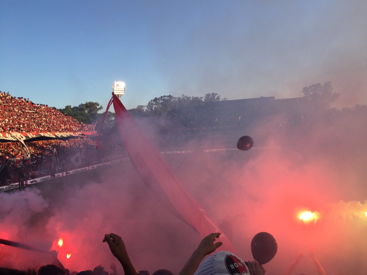 FiestaDeNewells's tweet photo. La hinchada más grande del interior https://t.co/38yU0gRjjg