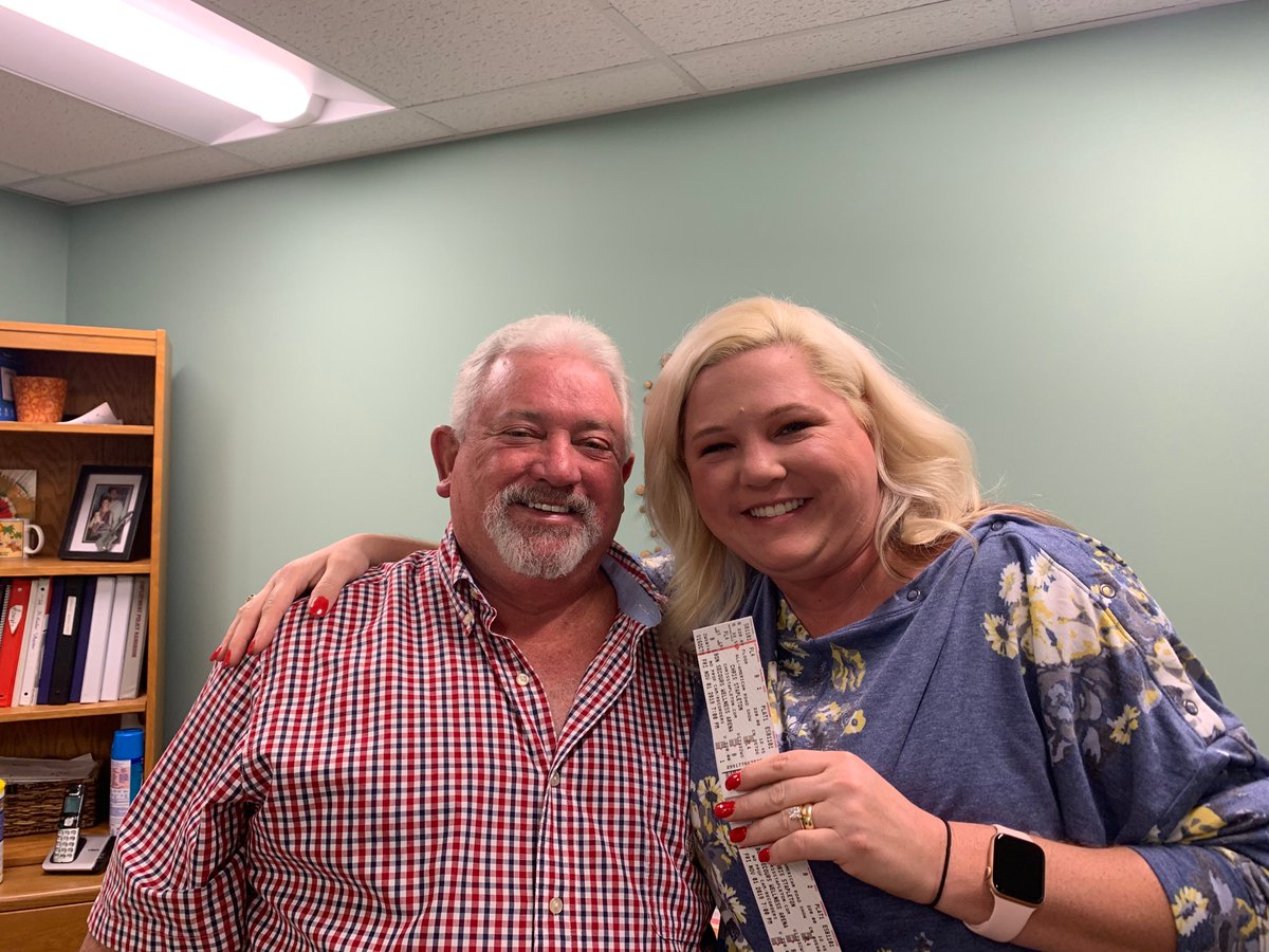 AYSHVAC's tweet image. Congratulations Chasity Antley on winning tickets to Chris Stapleton this Friday. Hope you enjoy the show! Thank you all for the likes and shares. Remember 24/7/365 we are At Your Service. #spartanburg #airconditioning #heating #HVAC