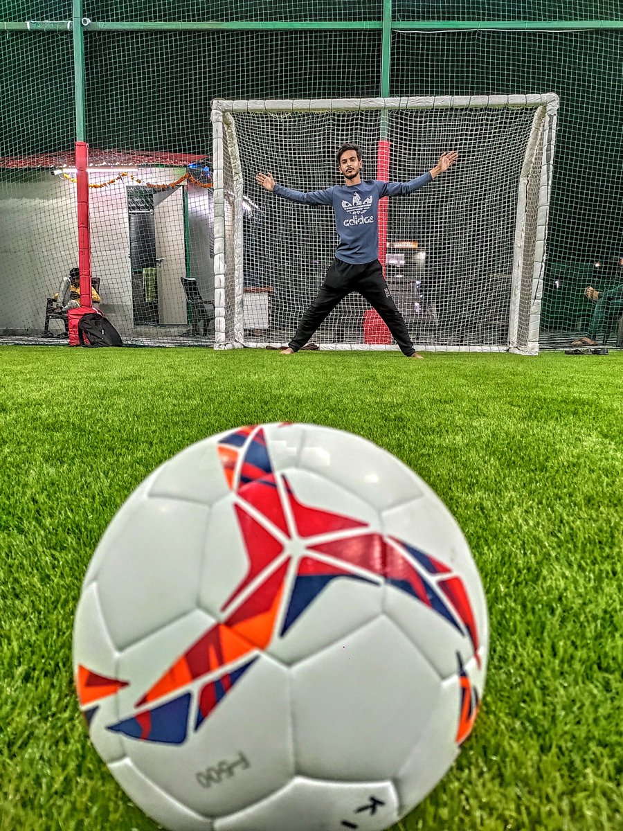 IndoreTalk's tweet photo. #FeaturedTalk: Indore, Now play the games at ease! Pavilion proudly brings to Indore a 6000 sq.ft. Football Turf &amp; Cricket Arena for all you sports fanatics. 

For Inquires &amp; Bookings Call 7898063777, 7987356482.

#Cricket #Football #Turf #Indore #Pavilion #IndoorTurf #IndoreTalk https://t.co/wCTH91M7xn