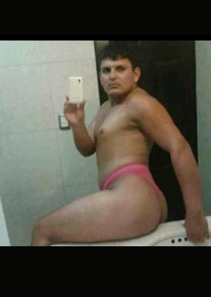 etupito's tweet photo. El que ríe retwittea. https://t.co/wEcwiLI96c