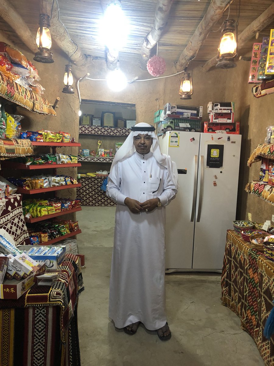 BQGQI's tweet photo. مركز الشعراء بمحافظة الدوادمي قرية وادعة واعدة ترتكز عند السفوح الشرقية من الجزء الشمالي من جبل ثهلان. دُهِشنا حين شاهدنا قريتها الاثرية المعاد تأهيلها والتي كل ركن منها حكى لنا قصة حضورا متميزا لحراكها الاجتماعي بالماضي وقدم شهادة صدق على وعي وإدراك أهلها لأهمية التراث. https://t.co/NomN77NaO2